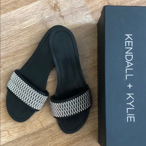 Kendall Kylie Sandals - Picture 1 of 4